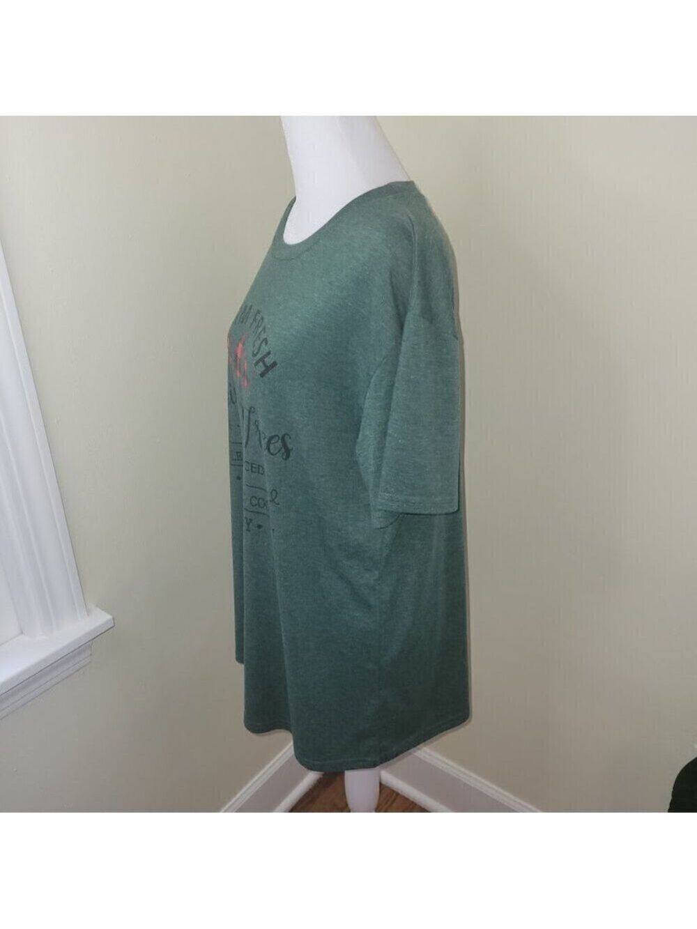 Merry Christmas 2 Short Sleeve T-Shirt Gray & Green Xmas Women's Size XL - Picture 12 of 16